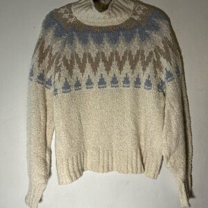 American Eagle Outfitters Cream and Blue Turtleneck Sweater